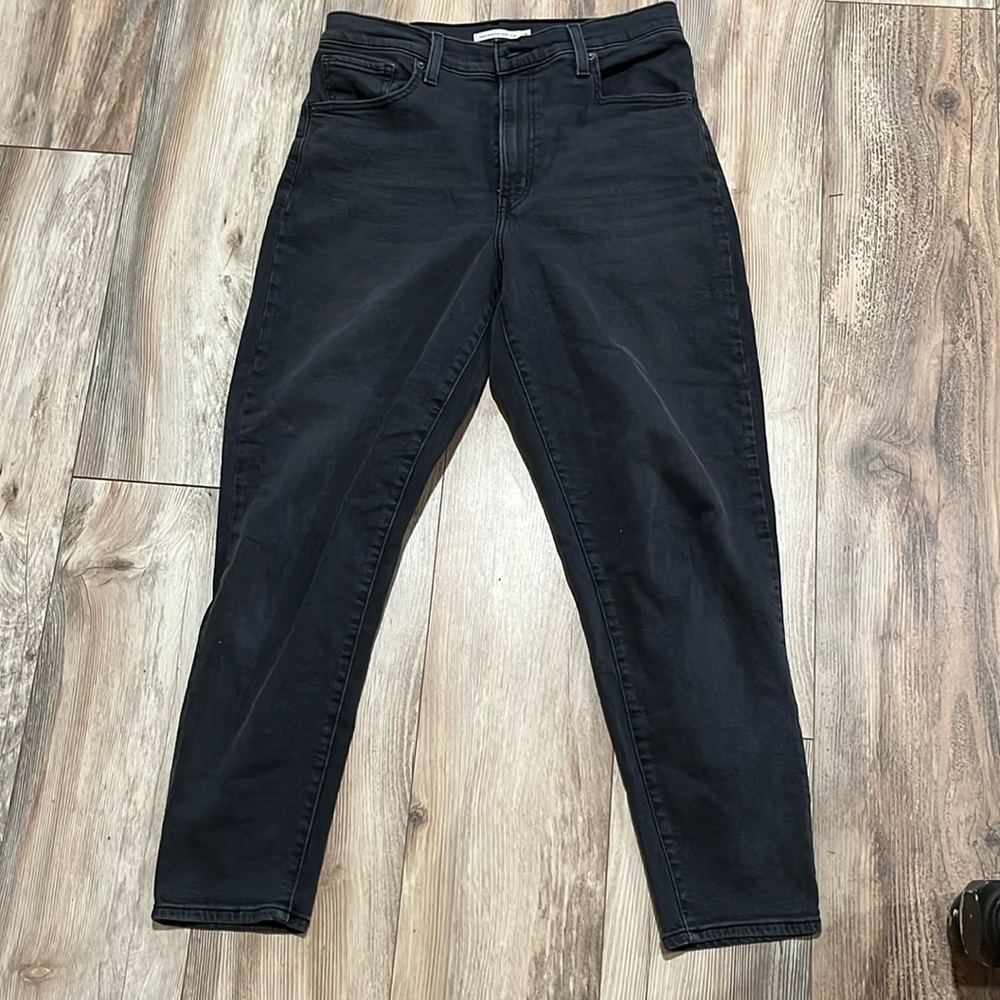 Levi’s Mom Jeans High Waisted